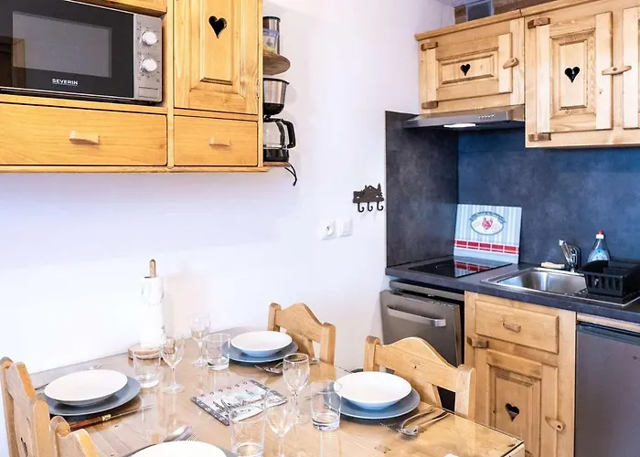 Cosy, 4 Pers, Val Thorens, Skis Aux Pieds, Balcon, Cuisine Equipee - Fr-1-637-51 *